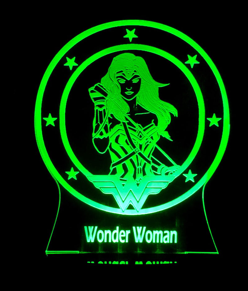 Wonder Woman Personalised Name - 3D LED Night Light 7 Colours + Remote Control - Kustombox dc comics