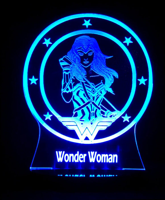 Wonder Woman Personalised Name - 3D LED Night Light 7 Colours + Remote Control - Kustombox dc comics