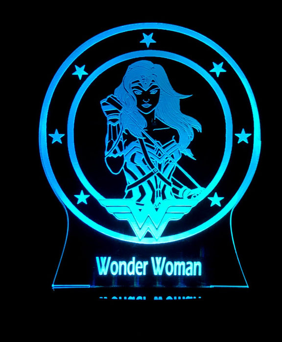 Wonder Woman Personalised Name - 3D LED Night Light 7 Colours + Remote Control - Kustombox dc comics